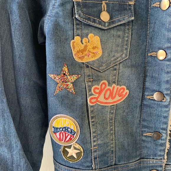 Kids jean jacket with patches - Picture 2 of 5